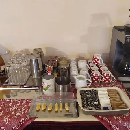 Penzion A Restaurace Nad Hradem *