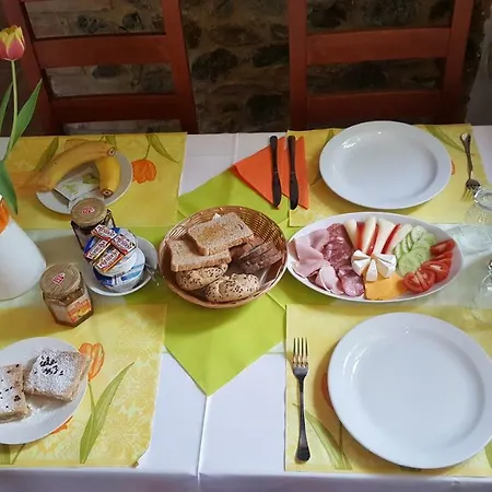 A Restaurace Nad Hradem * Křivoklát