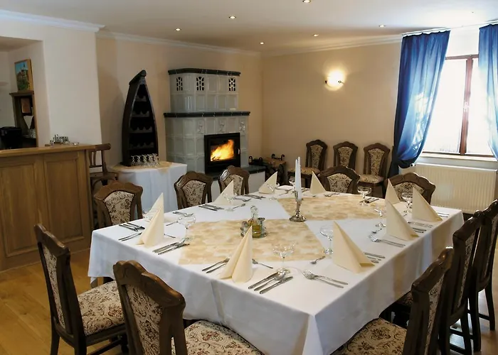 A Restaurace Nad Hradem Penzion *